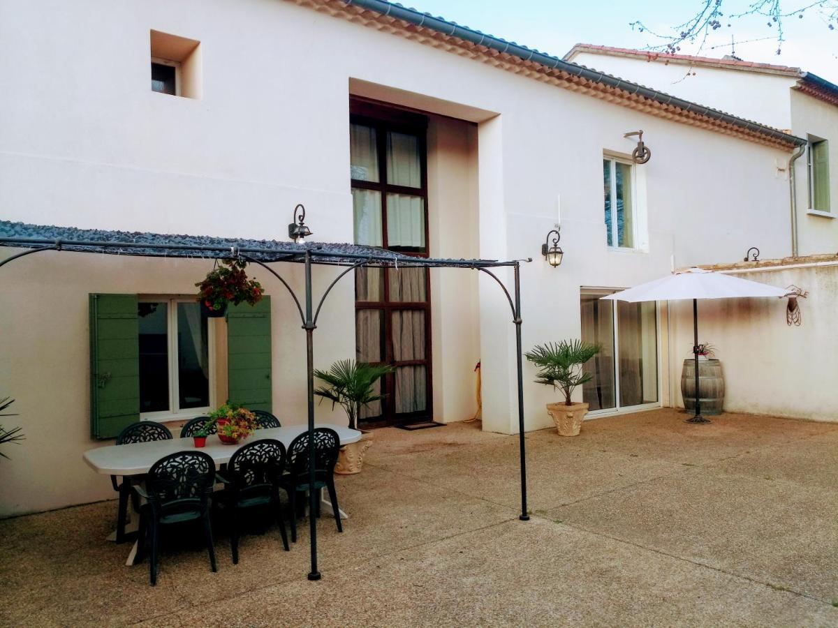 Les Gites Du Mas Canillac Châteaurenard Kültér fotó